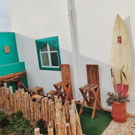 Thayri Hostel シディ・カウキ エクステリア 写真