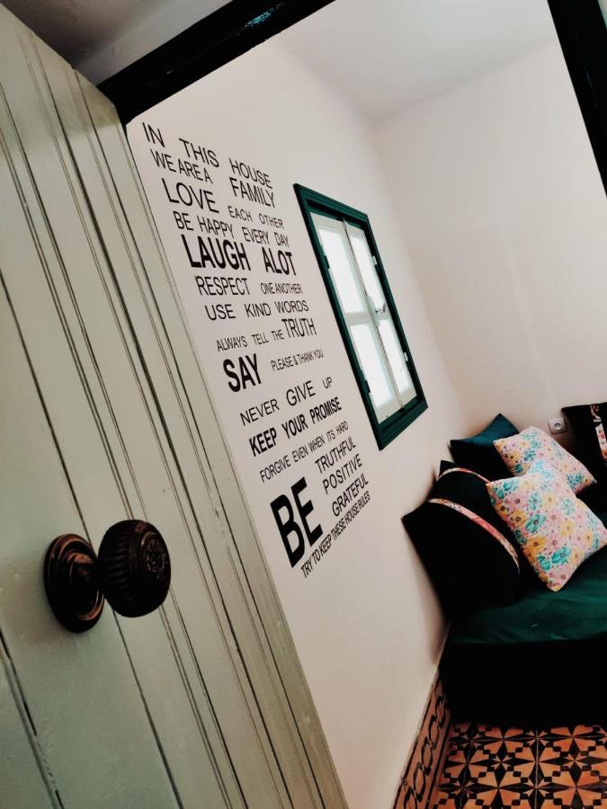 Thayri Hostel シディ・カウキ エクステリア 写真